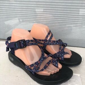 Chaco ZX2 Cloud Women's Navy and Black Pattern Sport Sandals Size W10